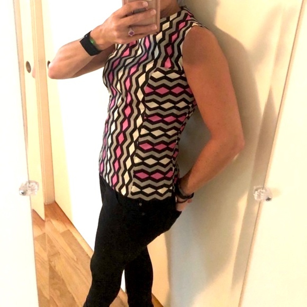 Milly Pink and Black Geometric Patterned Top - Picture 3 of 8